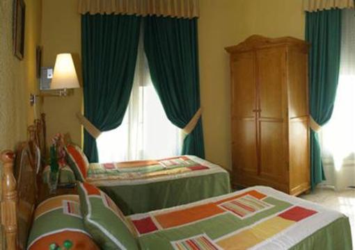 фото отеля Hostal Cruz Sol