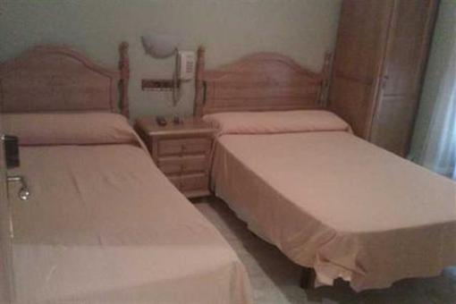 фото отеля Hostal Cruz Sol
