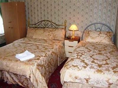 фото отеля Caroldene Hotel