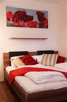 фото отеля Apartmenthaus Hietzing