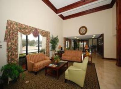 фото отеля Best Western Executive Suites Columbus (Mississippi)