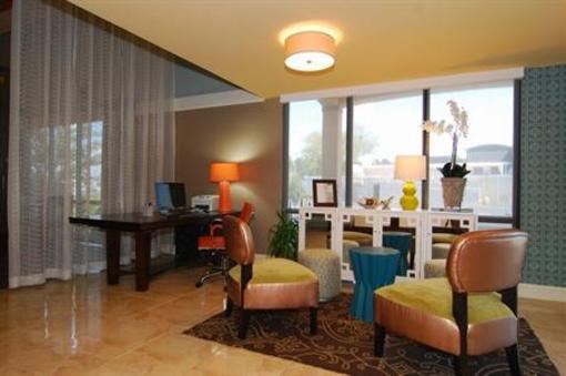 фото отеля Best Western Executive Suites Columbus (Mississippi)