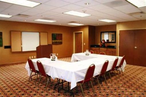 фото отеля Hampton Inn Utica