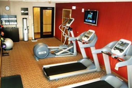 фото отеля Hampton Inn Utica