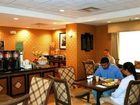 фото отеля Hampton Inn Utica