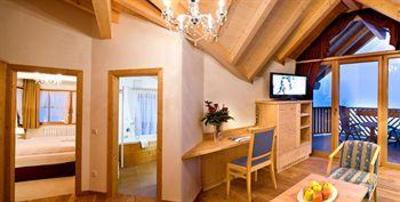 фото отеля Hotel Chalet Tianes Kastelruth
