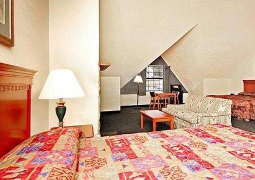 фото отеля Econo Lodge Inn & Suites Gatlinburg