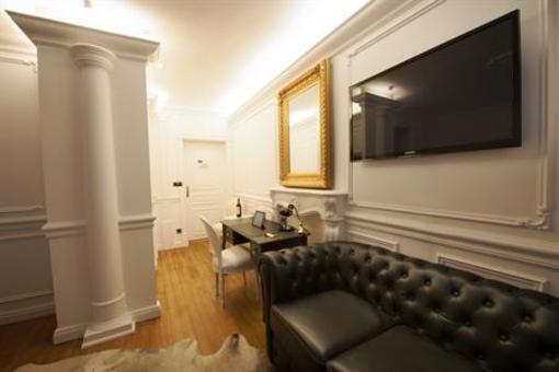 фото отеля Arts Hotels Apartments