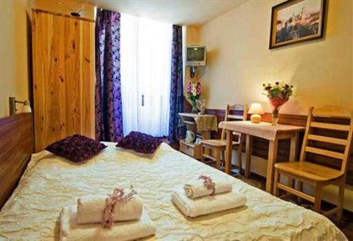 фото отеля Pokoje Goscinne Bed & Breakfast Unikat Krakow