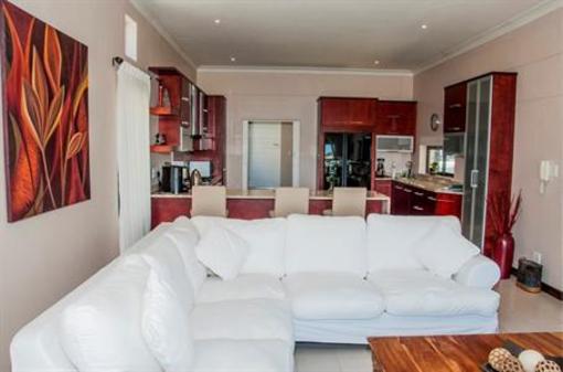 фото отеля The Sir David Guest House Cape Town