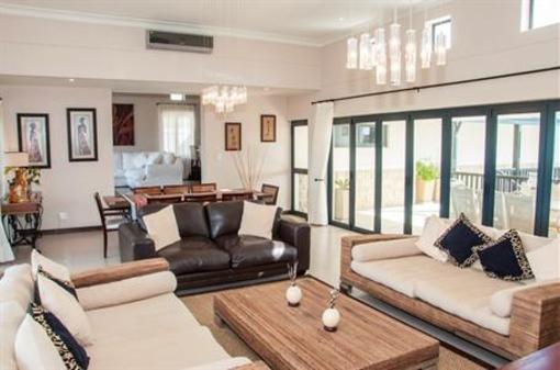 фото отеля The Sir David Guest House Cape Town
