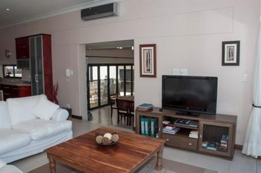фото отеля The Sir David Guest House Cape Town