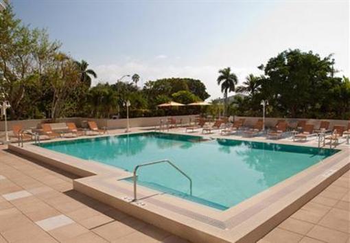 фото отеля Courtyard Miami Coconut Grove