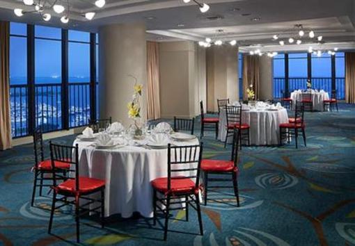 фото отеля Courtyard Miami Coconut Grove