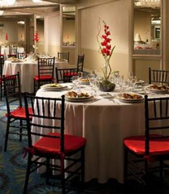 фото отеля Courtyard Miami Coconut Grove
