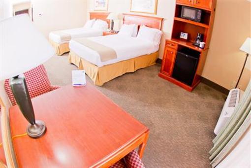 фото отеля Holiday Inn Express Orange Beach-On The Beach