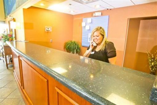 фото отеля Holiday Inn Express Orange Beach-On The Beach