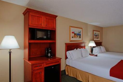 фото отеля Holiday Inn Express Orange Beach-On The Beach