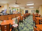 фото отеля Holiday Inn Express Orange Beach-On The Beach