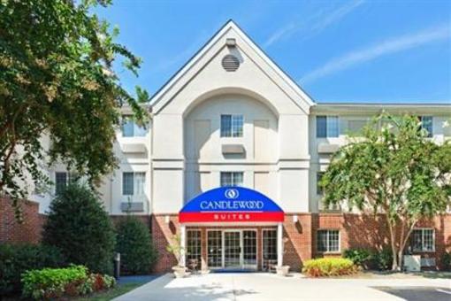 фото отеля Hawthorn Suites - Charlotte