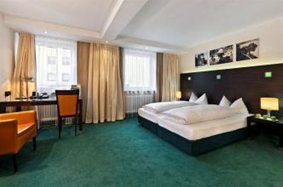 фото отеля Flemings Hotel Munich Schwabing