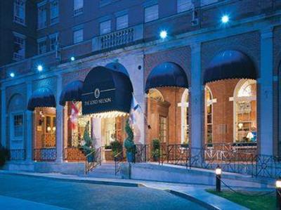 фото отеля The Lord Nelson Hotel & Suites