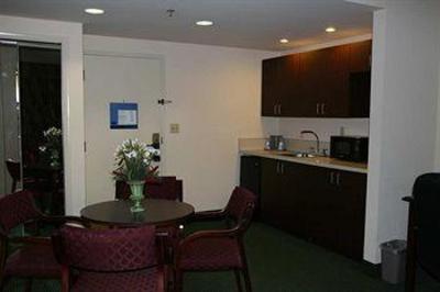фото отеля Hampton Inn Bedford
