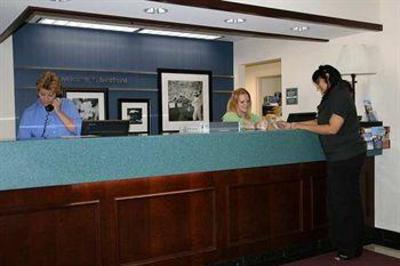 фото отеля Hampton Inn Bedford