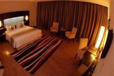фото отеля Holiday Villa Hotel & Residence City Centre
