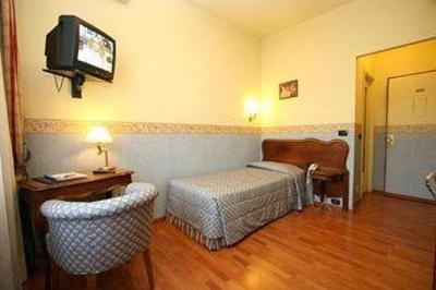 фото отеля Tourist Hotel Turin