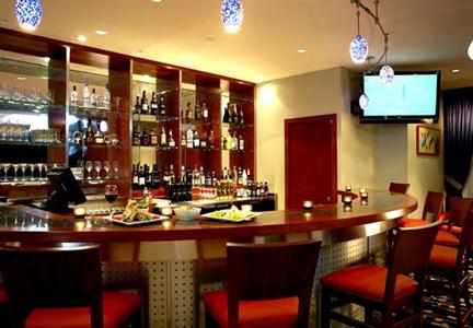 фото отеля Fairfield Inn & Suites Montreal Airport