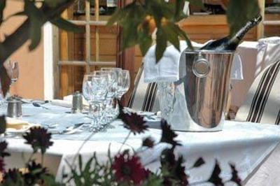 фото отеля Hotel La Certosella