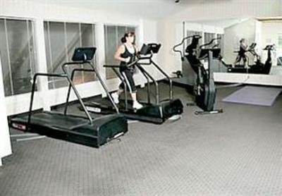 фото отеля Gatehouse Suites Grand Rapids East