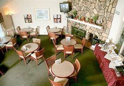 фото отеля Gatehouse Suites Grand Rapids East