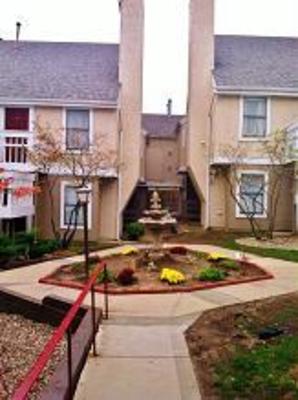 фото отеля Gatehouse Suites Grand Rapids East