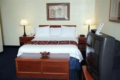 фото отеля Gatehouse Suites Grand Rapids East