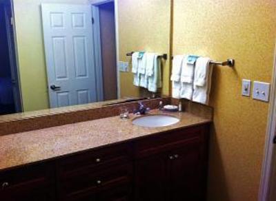 фото отеля Gatehouse Suites Grand Rapids East