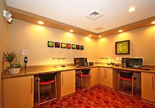 фото отеля TownePlace Suites Wilmington