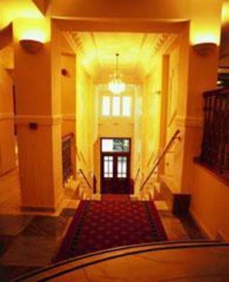 фото отеля Minerva Premier Hotel