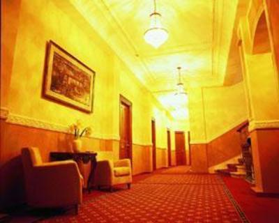 фото отеля Minerva Premier Hotel