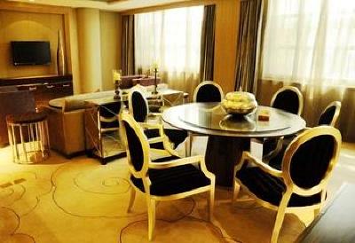 фото отеля Ramada Bell Tower Hotel