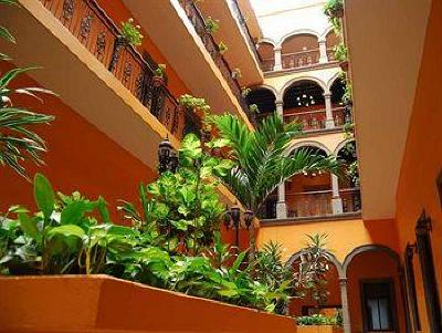 фото отеля Morales Historical & Colonial Downtown Core Hotel Guadalajara