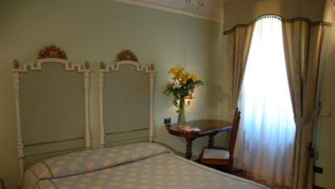 фото отеля Hotel Villa Palocla