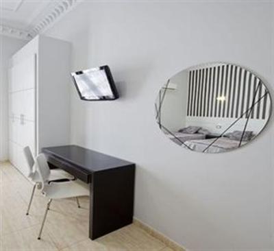 фото отеля Hostal Castilla II