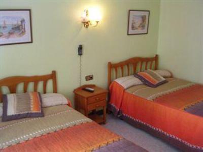 фото отеля Hostal Castilla II