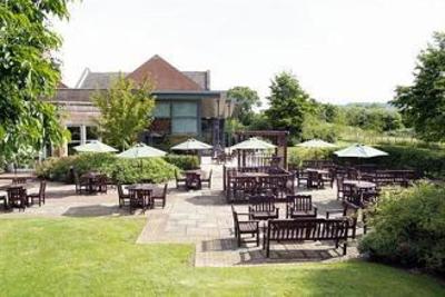 фото отеля Cheltenham Chase Hotel Brockworth