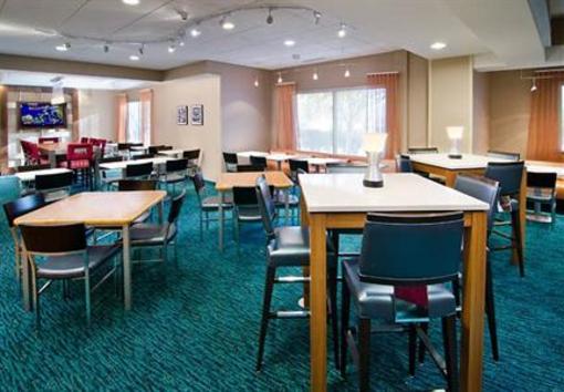 фото отеля SpringHill Suites Seattle South/Renton