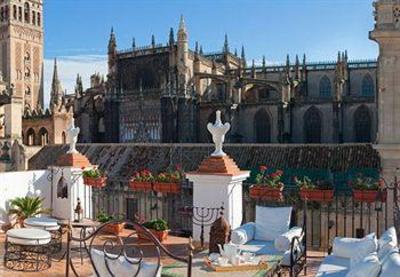 фото отеля Puerta Catedral Apartamentos Seville (Spain)