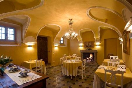 фото отеля Hotel Il Campanile Cherasco