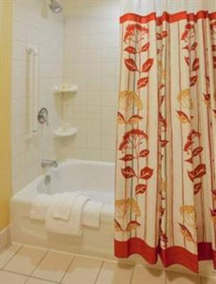фото отеля Courtyard by Marriott Roanoke Airport